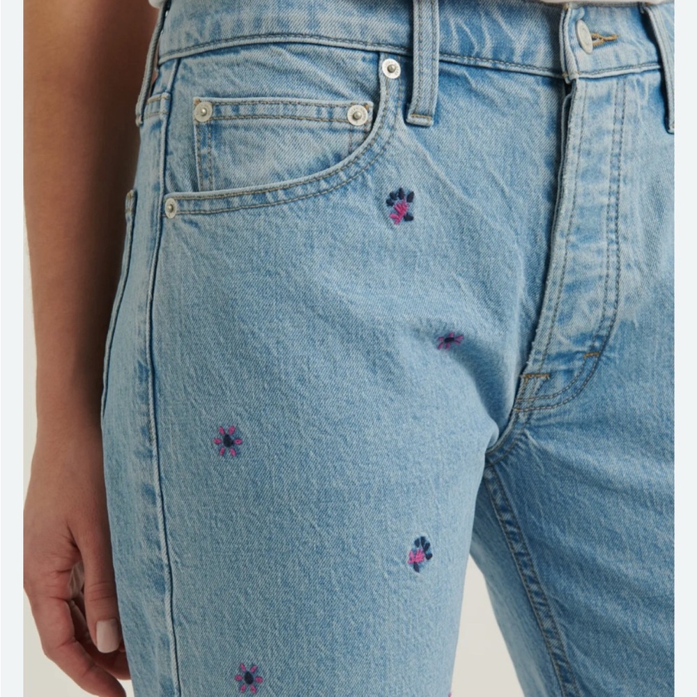 Lucky Brand Light Blue High Rise Jeans with Pink Embroidery